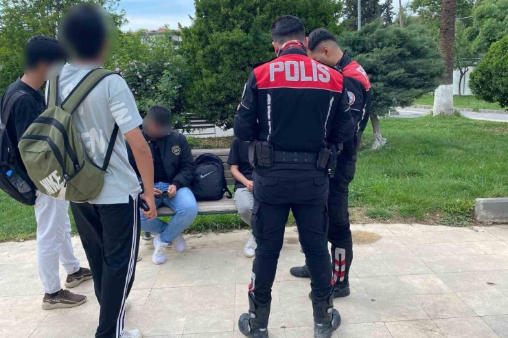 Çeşitli Suçlardan Aranan 31 Şahıs Yakalandı