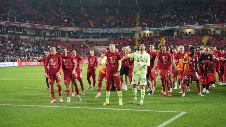 Galatasaray’ın Kupa Coşkusu
