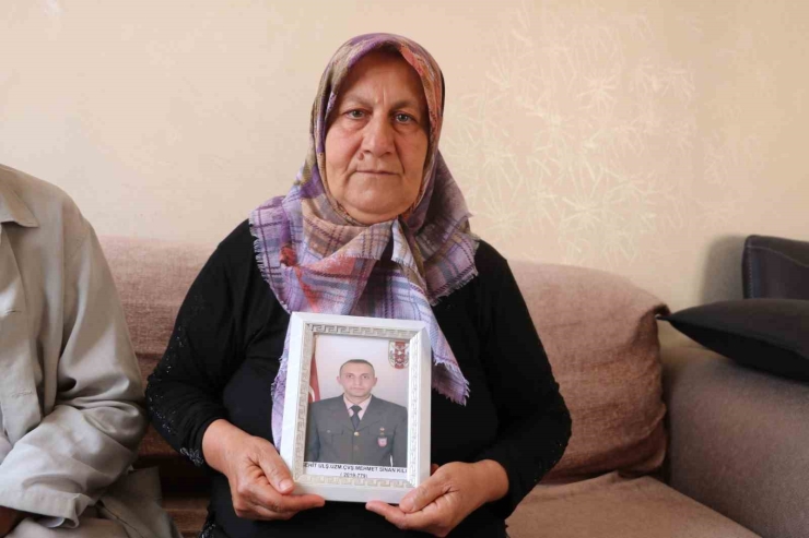 Şehit Ailesinden ‘terörsüz Türkiye’ Sürecine Tam Destek