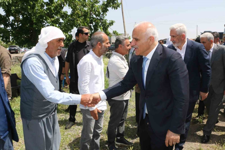 Diyarbakır’da 12 Yıllık Husumet Barış Yemeği İle Son Buldu