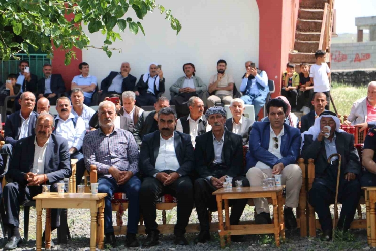 Diyarbakır’da 12 Yıllık Husumet Barış Yemeği İle Son Buldu