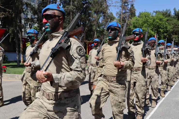 Özel İhtiyaçlı Bireyler Askerlik Hayalini Gerçekleştirdi
