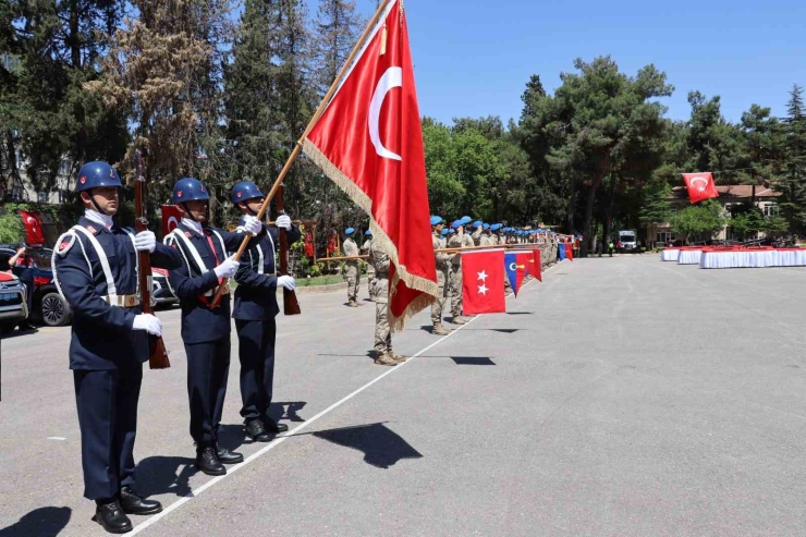 Özel İhtiyaçlı Bireyler Askerlik Hayalini Gerçekleştirdi