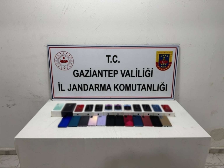 Gaziantep’te 2 Milyon Tl Değerinde Kaçak Elektronik Eşya Ele Geçirildi