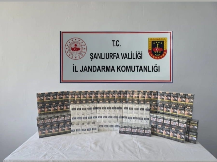 Şanlıurfa’da Kaçak Çay Ve Sigara Ele Geçirildi