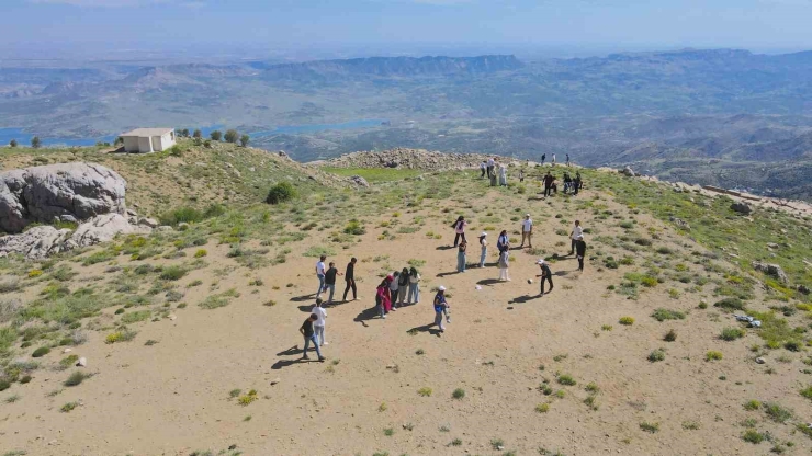 Kurdek Dağı’nda Gençlik Coşkusu