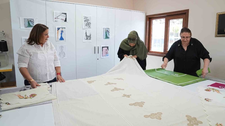 Gelinciktepe Kadın Yaşam Merkezi’nde Kurslar Başladı