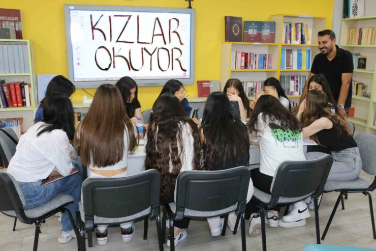 Diyarbakır’da "türkiye Yüzyılında Kızlar Okuyor" Projesi