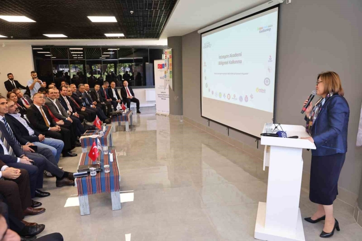 Gaziantep’te Akademik İş Birliği İçin Stratejik Adım