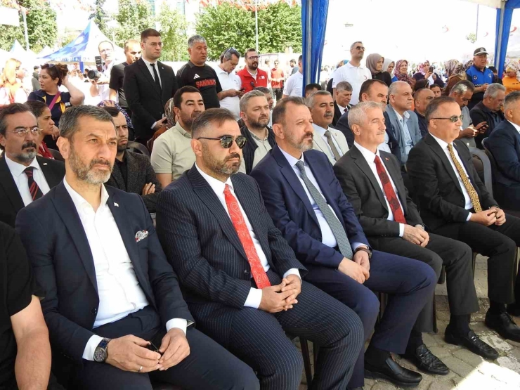Gaziantep’te Kan Bağışı Kampanyasına Vatandaşlar Akın Etti