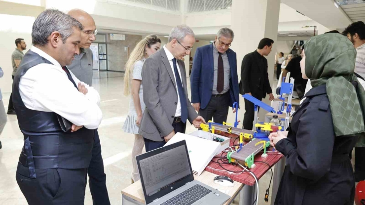Gibtü’de 20’den Fazla Proje Görücüye Çıktı