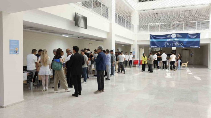 Gibtü’de 20’den Fazla Proje Görücüye Çıktı
