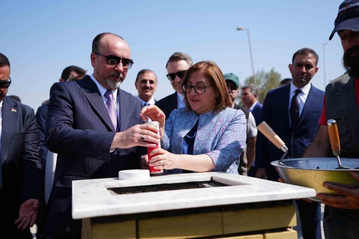 Gaziantep Büyükşehir, Bağdat’taki Türkiye Bahçesi’ne 5 Bin Fidan Hediye Etti