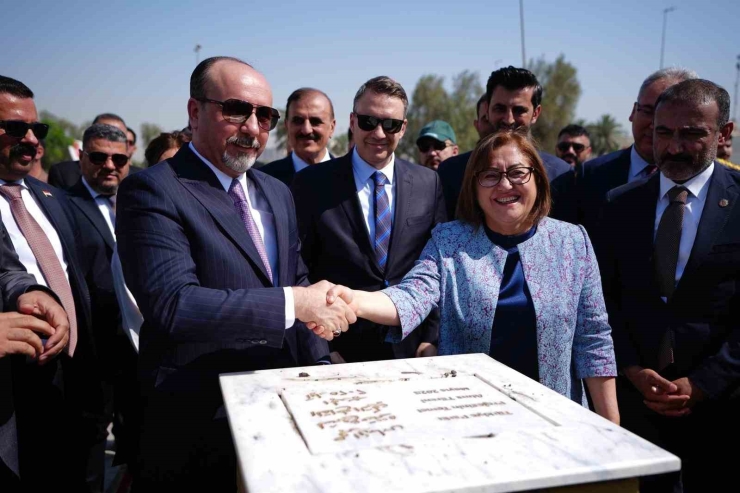 Gaziantep Büyükşehir, Bağdat’taki Türkiye Bahçesi’ne 5 Bin Fidan Hediye Etti