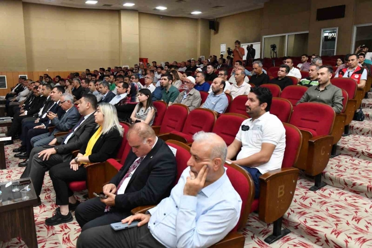 Esnafın Toplantıya Katılmaması Valiyi Kızdırdı