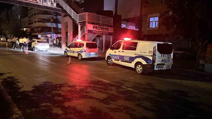 Siverek’te Polisle Silahlı Çatışma Kamerada... Zanlı Yaralı Olarak Yakalandı
