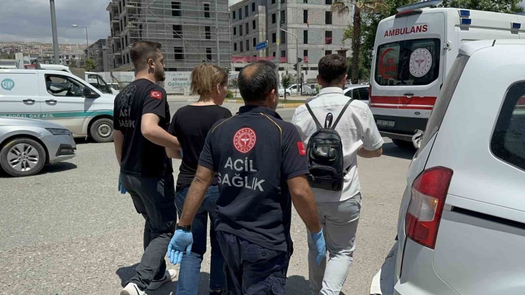 Ters Yöne Giren Araç Kazaya Neden Oldu: 1 Yaralı