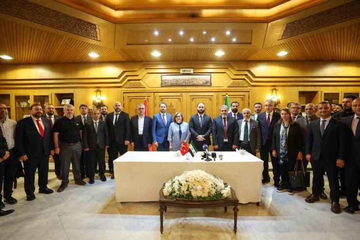 Başkan Şahin, Halep’te