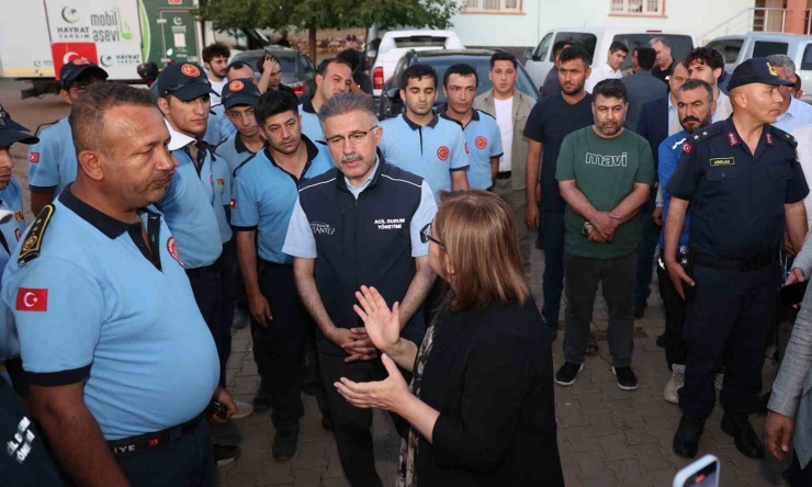 Şahin Kaybolan Onur’un Acılı Ailesini Ziyaret Etti