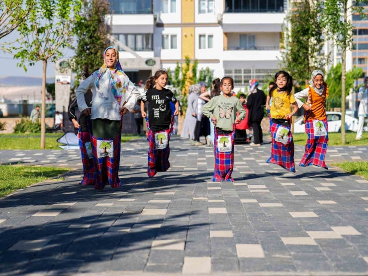 Şehitkamil Çocuk Şenlikleri Başladı