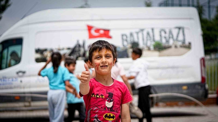Battalgazi’de Aile Yılı Şenlikleri Coşkuyla Sürüyor
