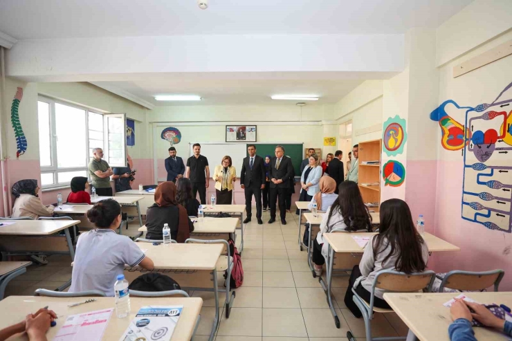 Gaziantep Büyükşehir’den 8 Ve 12’inci Sınıf Öğrencilerine Yönelik Ölçümleme Sınavı