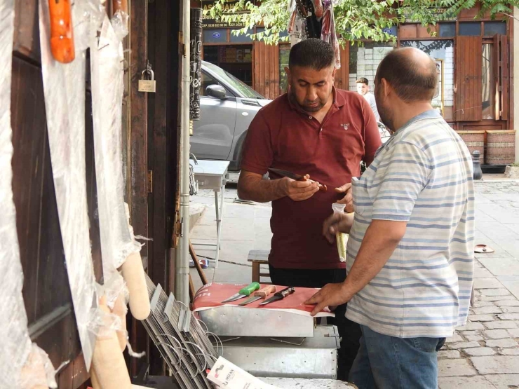 Gaziantep’te Bıçakçıların "kurban Bayramı" Mesaileri Yoğunlaştı