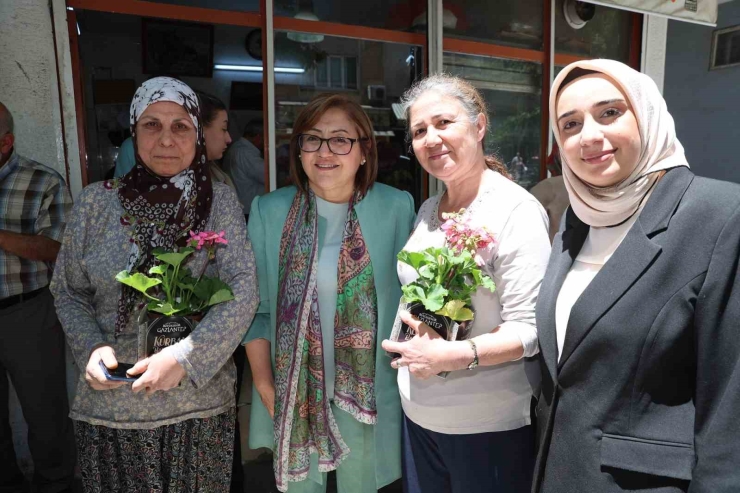 Şahin Gazi Şehirlilerle Bayramlaştı