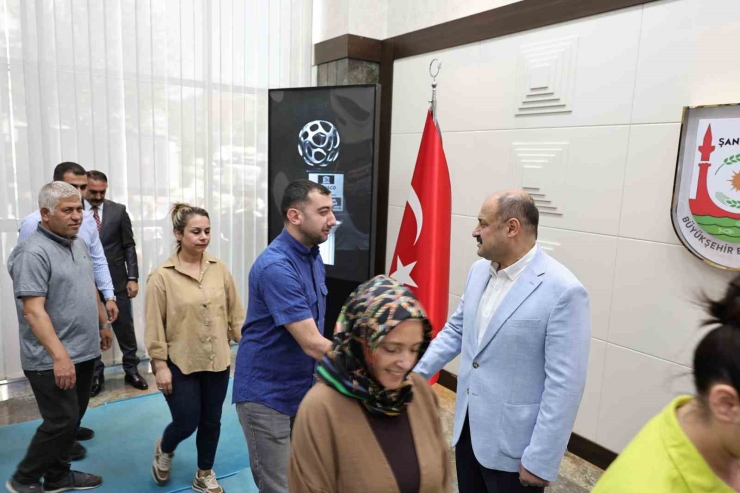 Gülpınar Personelleriyle Bayramlaştı