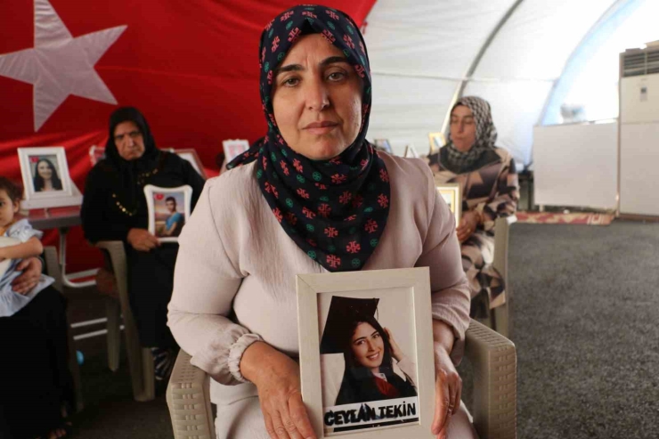 Diyarbakır Anneleri Bayramda Da Çadırdan Ayrılmadı, Eylemlerine Devam Etti