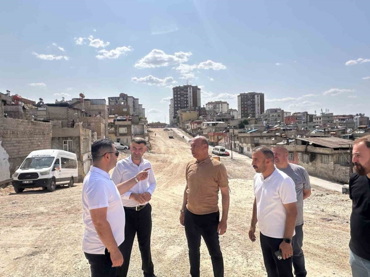 Milletvekili Bozgeyik, Sahayı Boş Bırakmıyor