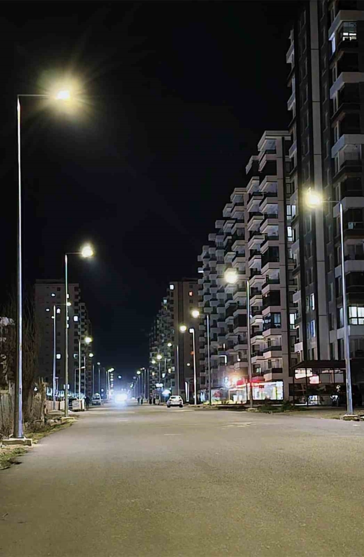 Güneydoğu Led İle Aydınlanıyor