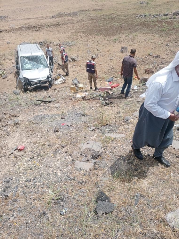 Siverek’te Trafik Kazası: 2’si Bebek 4 Yaralı