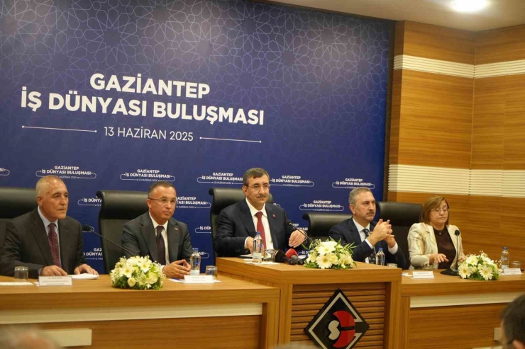 Cumhurbaşkanı Yardımcısı Yılmaz: "merkez Bankası Rezervleri 155,9 Milyar Dolara Yükseldi"