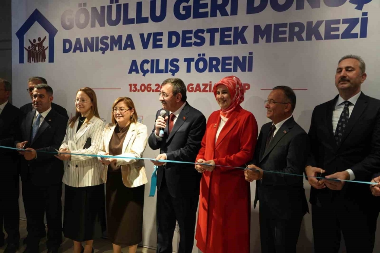 Cevdet Yılmaz: "israil’in İran’a Yönelik Saldırısı Hiçbir Hukuki Temeli, Meşruiyeti Olmayan Bir Saldırı"