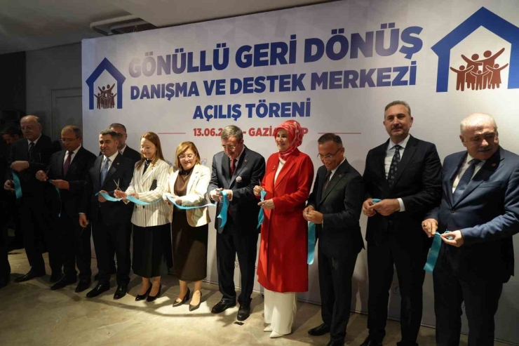 Cevdet Yılmaz: "israil’in İran’a Yönelik Saldırısı Hiçbir Hukuki Temeli, Meşruiyeti Olmayan Bir Saldırı"