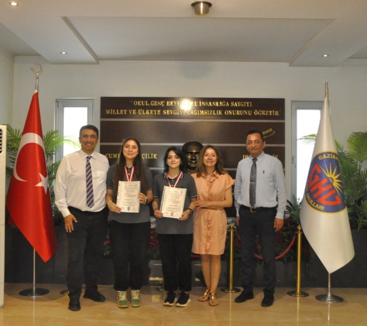 Gkv’lilere Uluslararası Resim Yarışmasında Ödül Yağmuru