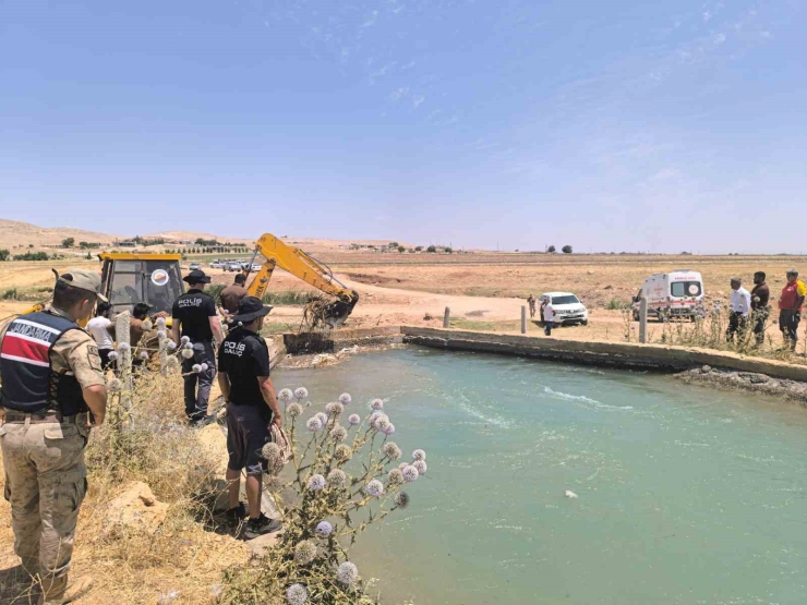 Şanlıurfa’da Sulama Kanalında Kaybolan 2 Kişi 3 Gündür Aranıyor