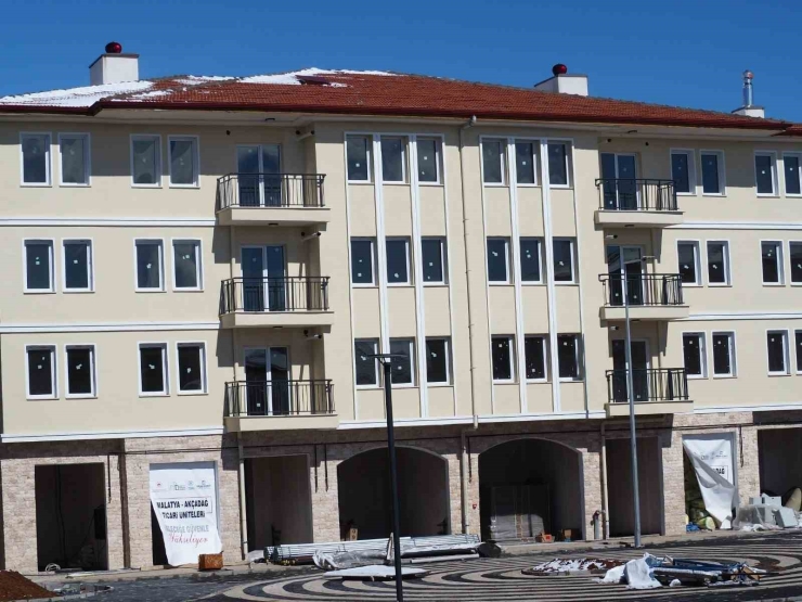 Akçadağ’da Rezerv Konutlar Yükseliyor
