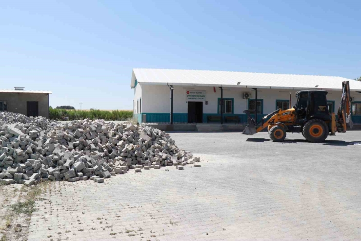 Mahallelere Konforlu Yol Ve Sosyal Alan Hizmeti