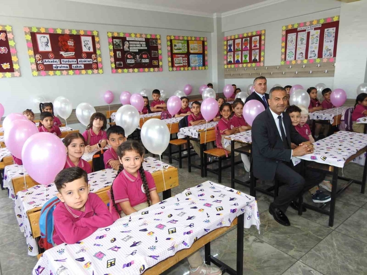 Gaziantep’te 705 Bin Öğrenci Karne Aldı