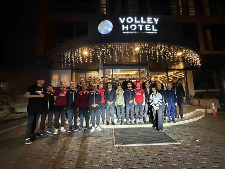 Milletvekili Bozgeyik: "gaziantep’in Filedeki Gururu, Efeler Ligi’nde Biz De Varız"