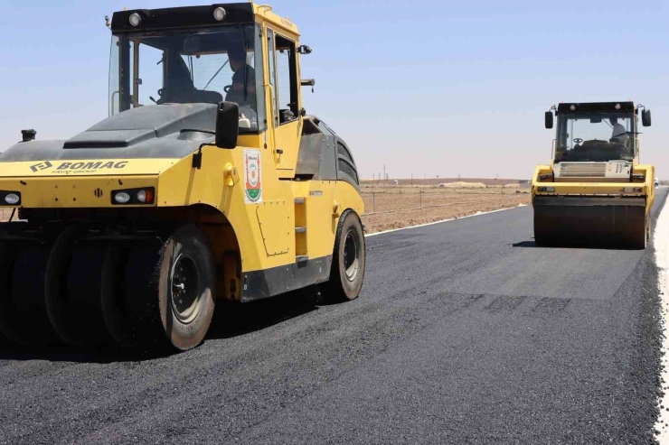 Suruç Ve Harran’ın Ardından Ceylanpınar Kırsalı Da Sıcak Asfaltla Buluşuyor
