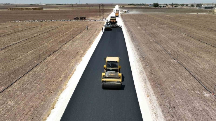 Suruç Ve Harran’ın Ardından Ceylanpınar Kırsalı Da Sıcak Asfaltla Buluşuyor
