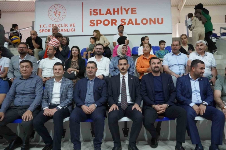 İslahiye Sporla Ayağa Kalkıyor