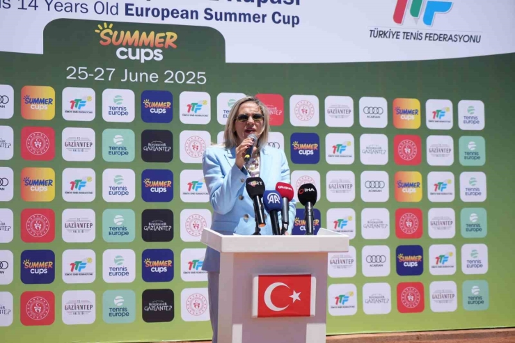 Gaziantep’te Uluslararası Tenis 14 Yaş Avrupa Yaz Kupası’nın Açılışı Yapıldı