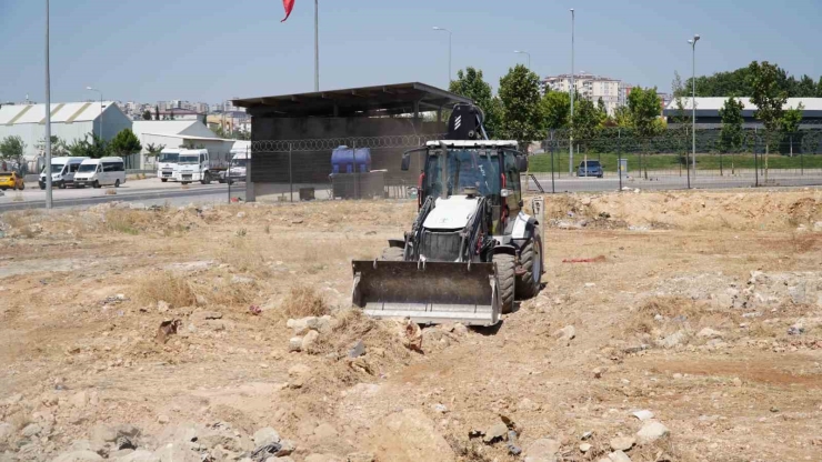 Şehitkamil’den Sanayi Mahallesi’nde Detaylı Temizlik