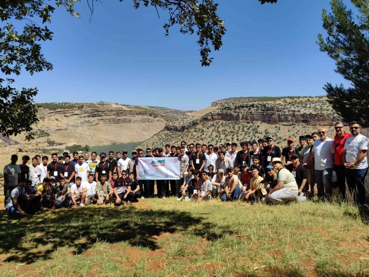 "maziden Atiye Diyarbakır" Programı Dahilinde 10 İlden 80 Öğrenci Çeşitli Etkinliklere Katıldı