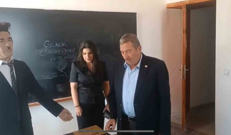Cumhuriyet İlkokulu Sanat Atölyesine Dönüştürülüyor