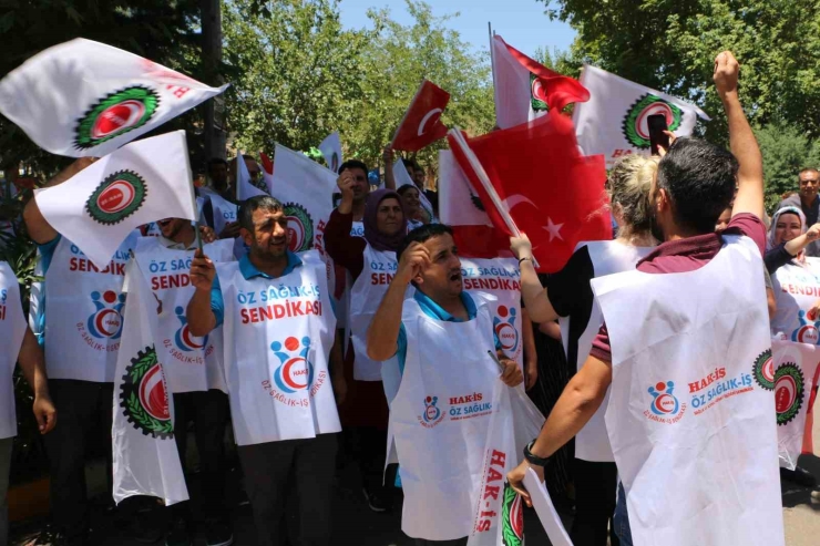 Hak-iş Ve Öz Sağlık İş Başkanı Aküzüm. "beklentimiz, Çalışanı Merkeze Alan, Geçim Şartlarını Gözeten Adil Bir Teklifin Ortaya Konmasıdır"